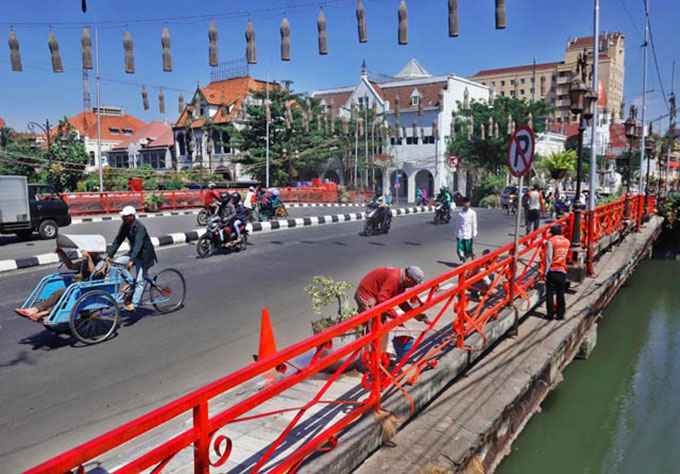 Jembatan Merah
